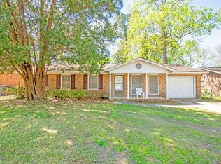 108 Waring Rd, Summerville, SC 29485