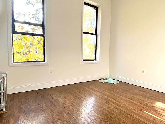 3rd image of 215 E 4th St #9B