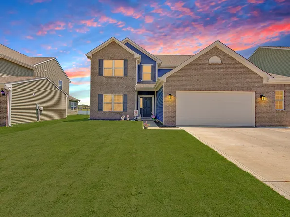 8727 Stoddard Ln, Indianapolis, IN 46217