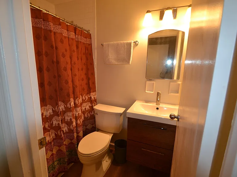4815 Reading Rd — Photo 6