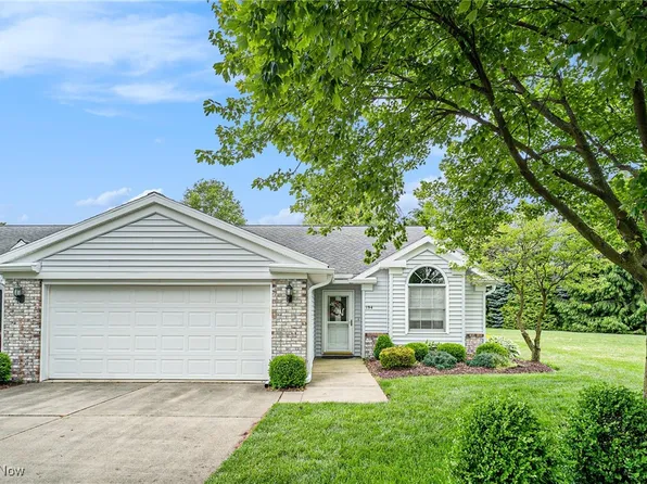 194 Lisa Ann Dr, Huron, OH 44839