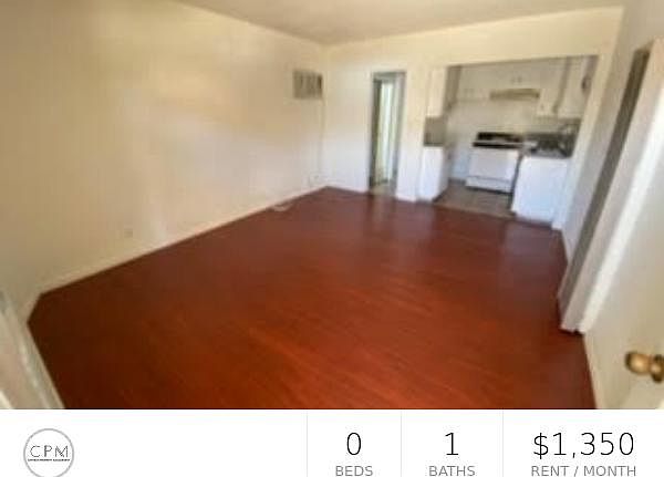 2nd image of 5316 Cahuenga Blvd APT 3