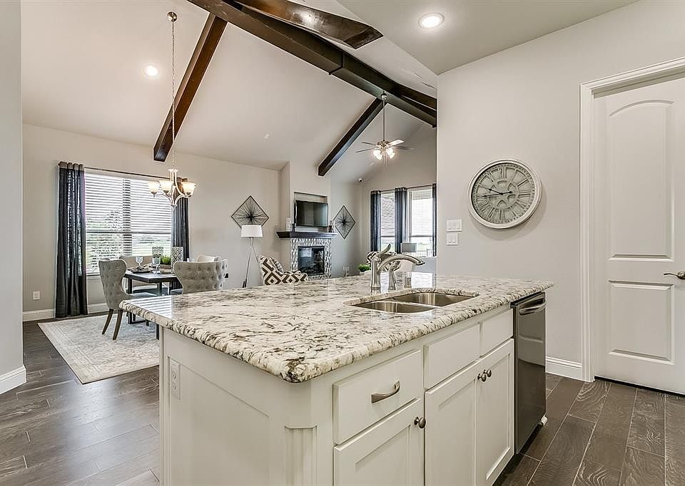 1st image of 1639 Sonnet Dr