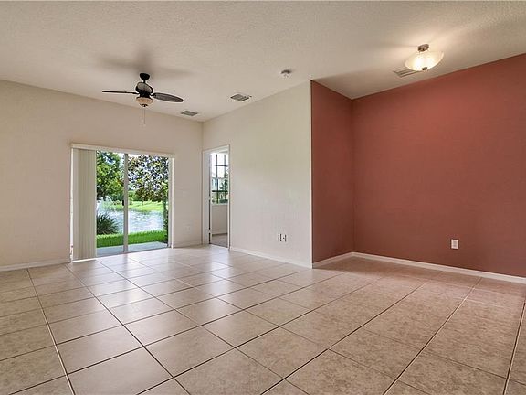 3rd image of 3141 Lexington Lakes Dr APT 101