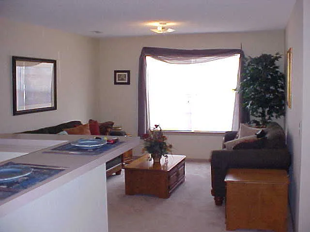 Orchard Aparments - 2321 Orchard St, Buillding D, Springdale — Photo 2