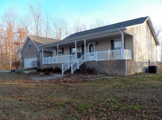 1067 S Lane Ct, Grimsley, TN 38565
