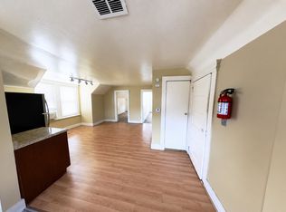 11326 Saint Aubin St APT 2, Hamtramck, MI 48212
