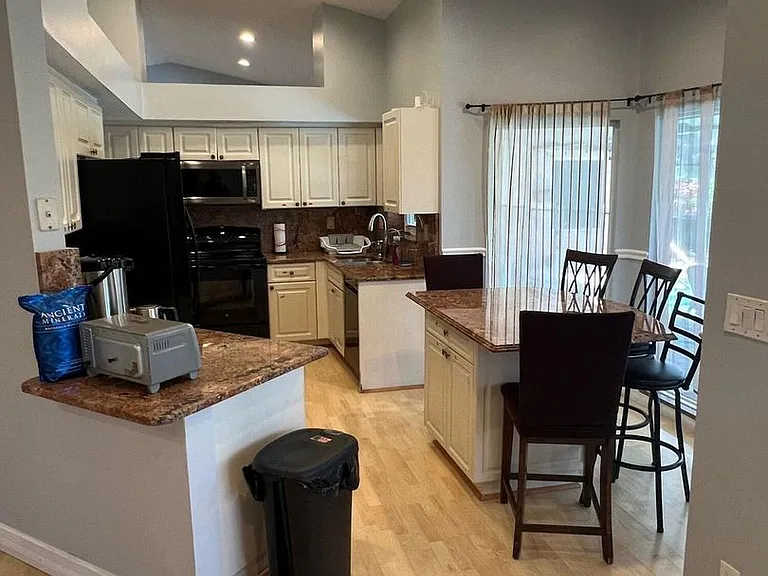 9664 W Lake Ct #0 — Photo 2