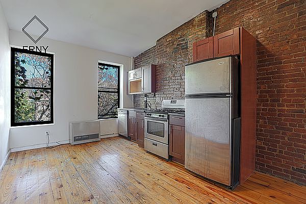 1st image of 423 Wythe Ave #4C