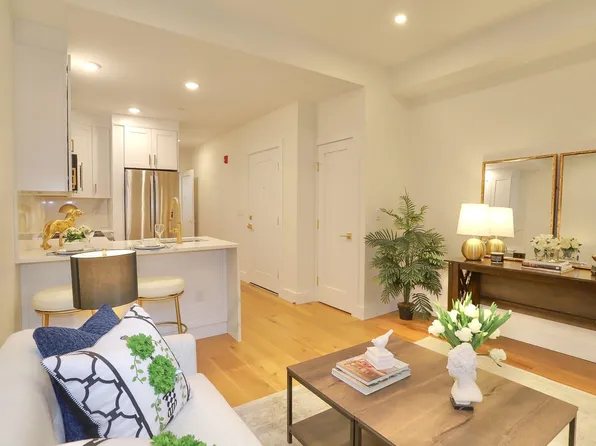 842 Park Ave #502, Hoboken, NJ 07030