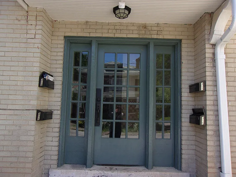 305 Park Ave — Photo 4
