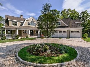 112 Beach St, Cohasset, MA 02025