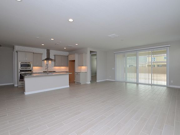 4th image of 24212 N 21st Pl