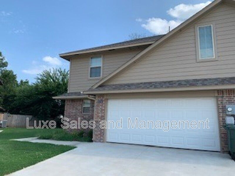1st image of 2024 Buena Vida Ln