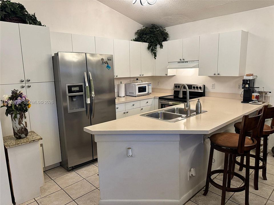 1st image of 2330 SW 80th Ter