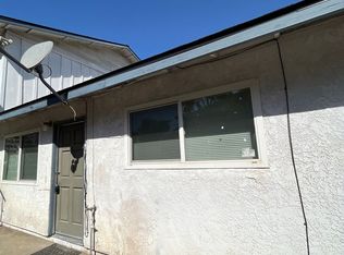 527 S Garden St APT 2, Visalia, CA 93277