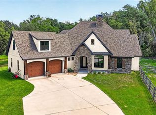 17265 Meadow Bluff Vw, Dade City, FL 33523