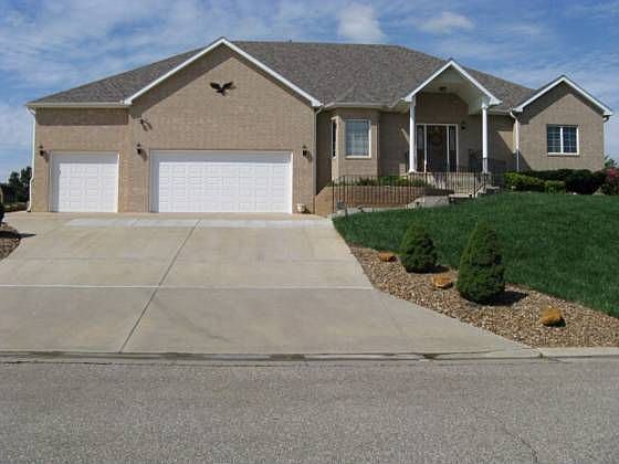 1st image of 1806 Bluestem Ln