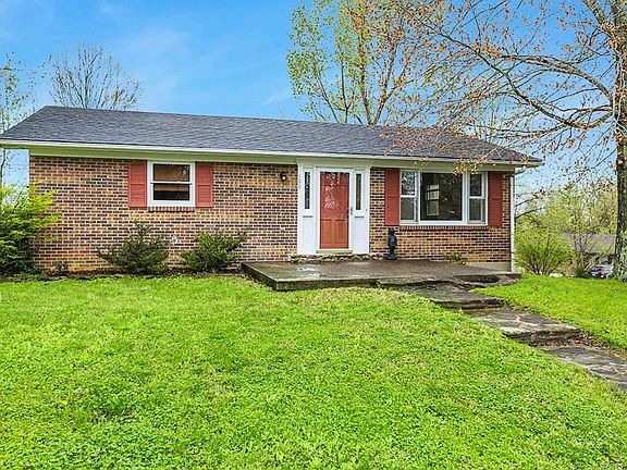 4th image of 100 Moore Dr