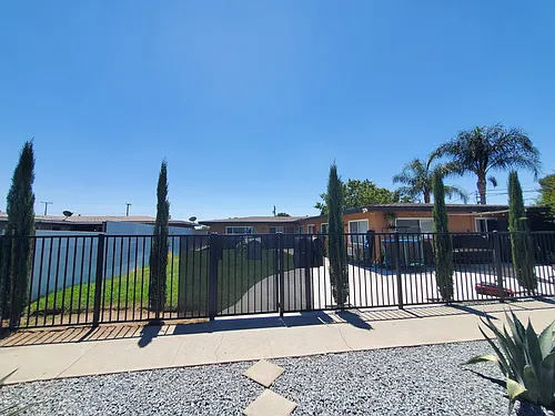 419 W Ramona Dr Photo 1