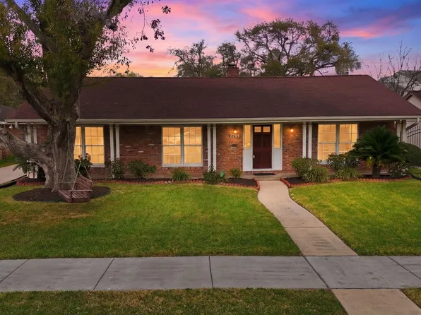 3806 Murworth Dr, Houston, TX 77025