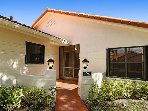 2nd image of 9844 Pavarotti Ter APT 104