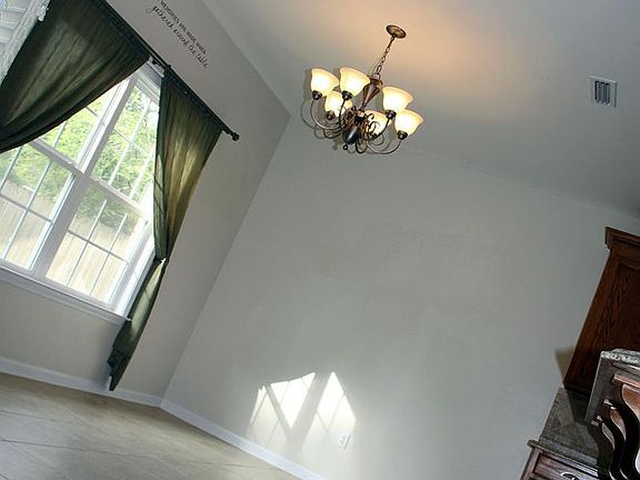5th image of 108 Clearview Dr