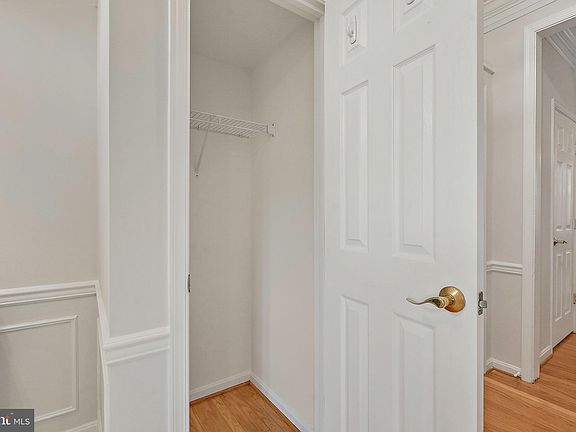 5th image of 1730 Osage St