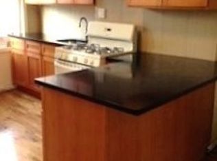 942 4th Ave, Brooklyn, NY 11232