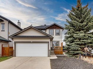 87 SE Cimarron Meadows Way, Okotoks, AB T1S1W1