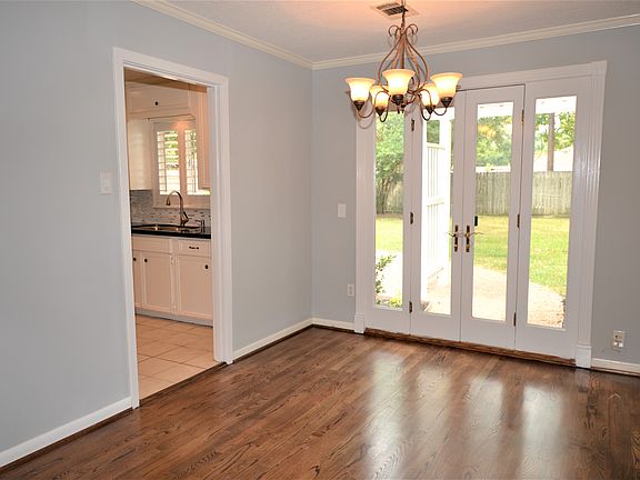 Dining area looking into backyard and kitchen!