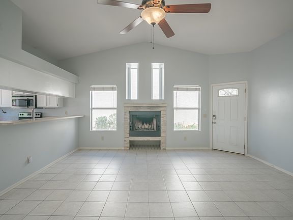 4th image of 8820 W Grovers Ave