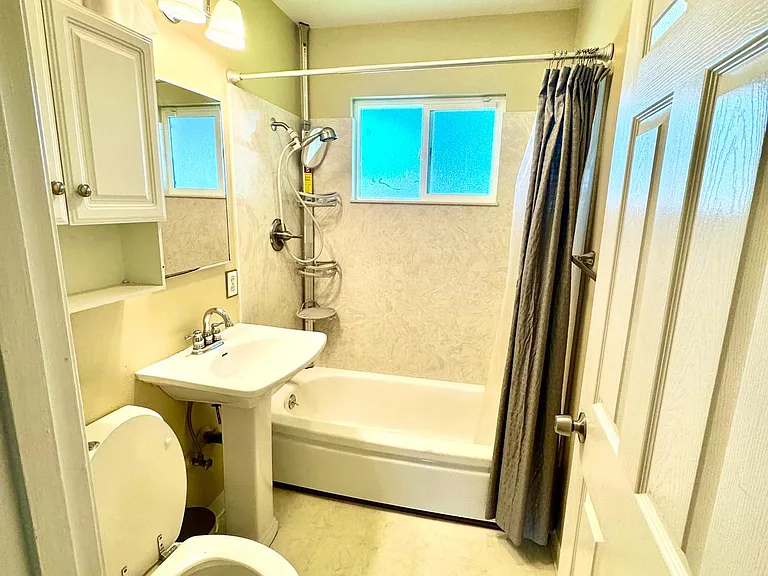 36358 Frobisher Dr — Photo 8