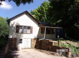 1008 Chestnut St, Atlantic, IA 50022