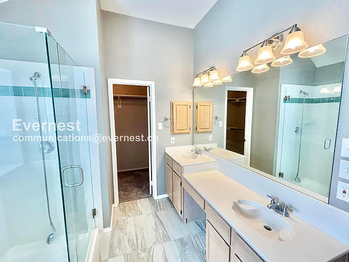 1608 Willow Crk — Photo 10