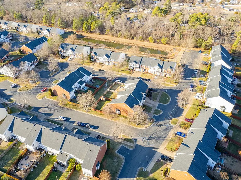 4000 Alder Grove Ln — Photo 42