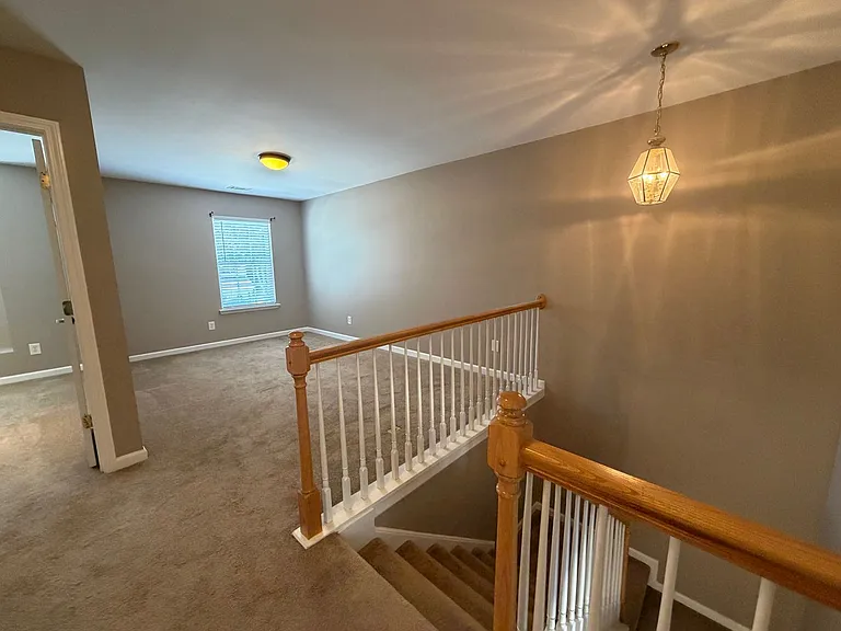422 Delta Dr — Photo 15
