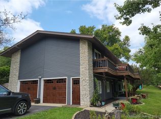 239 Sunrise Dr, Madison, IN 47250