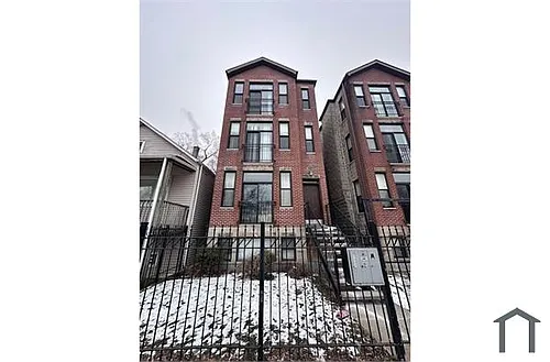 947 W 51st St Photo 1