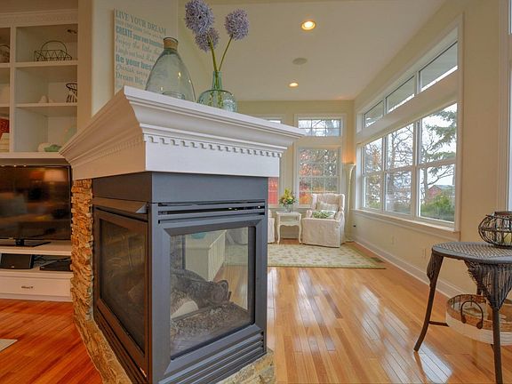 4th image of 1212 Casa Marina Ln NW