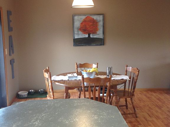 dining pic 1