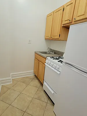 Rented by Corcoran | media 17