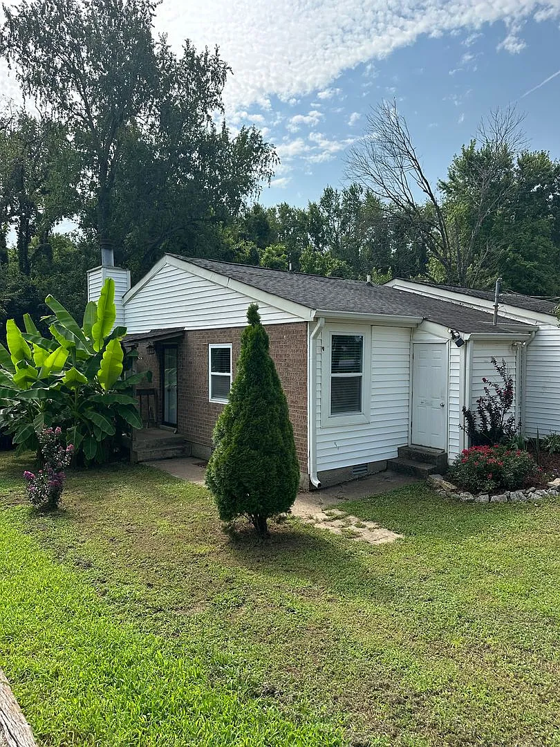 For Lease- 2 Bedroom Home In Old Hickory! — Photo 1