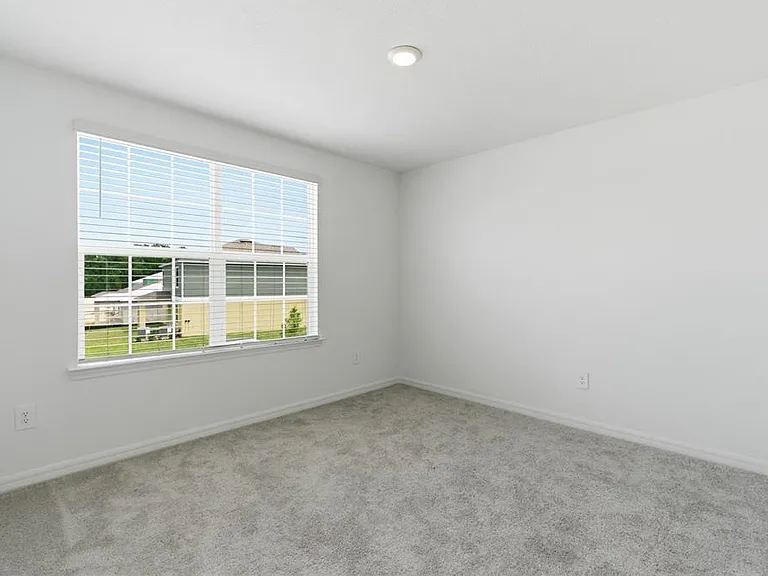 9947 Allendale St — Photo 31