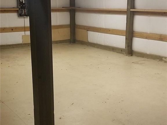 4th image of 5124 Schwarzmiller Rd