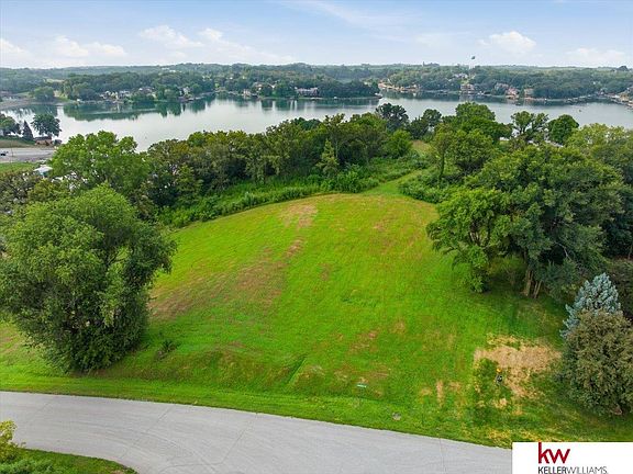 2nd image of Beaver Lake Special Usage Blf Lot 2