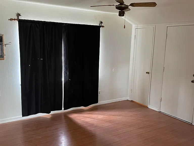 353 Pullman Ave — Photo 6