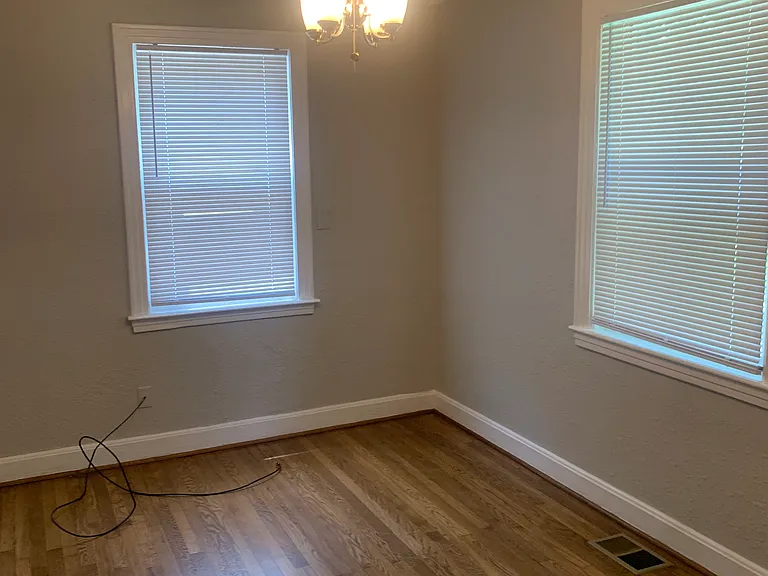 595 S Evelyn Pl NW — Photo 6