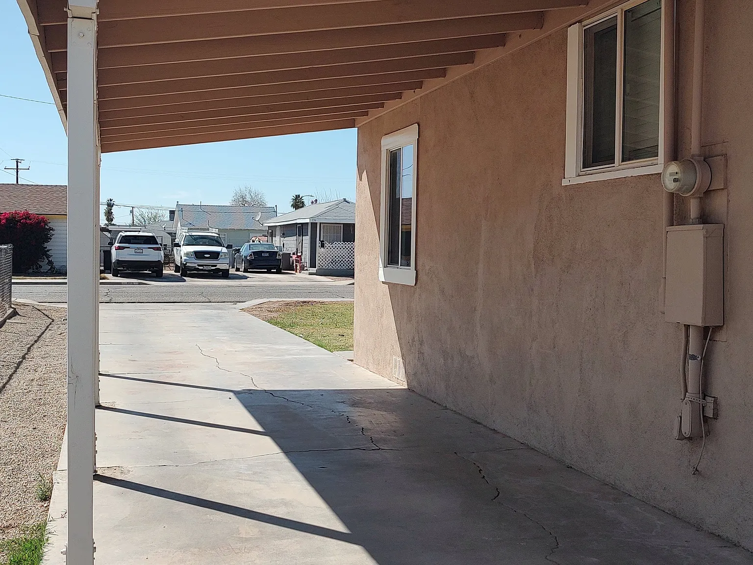 3 bed, 2576 sqft, $1,650 — Photo 4