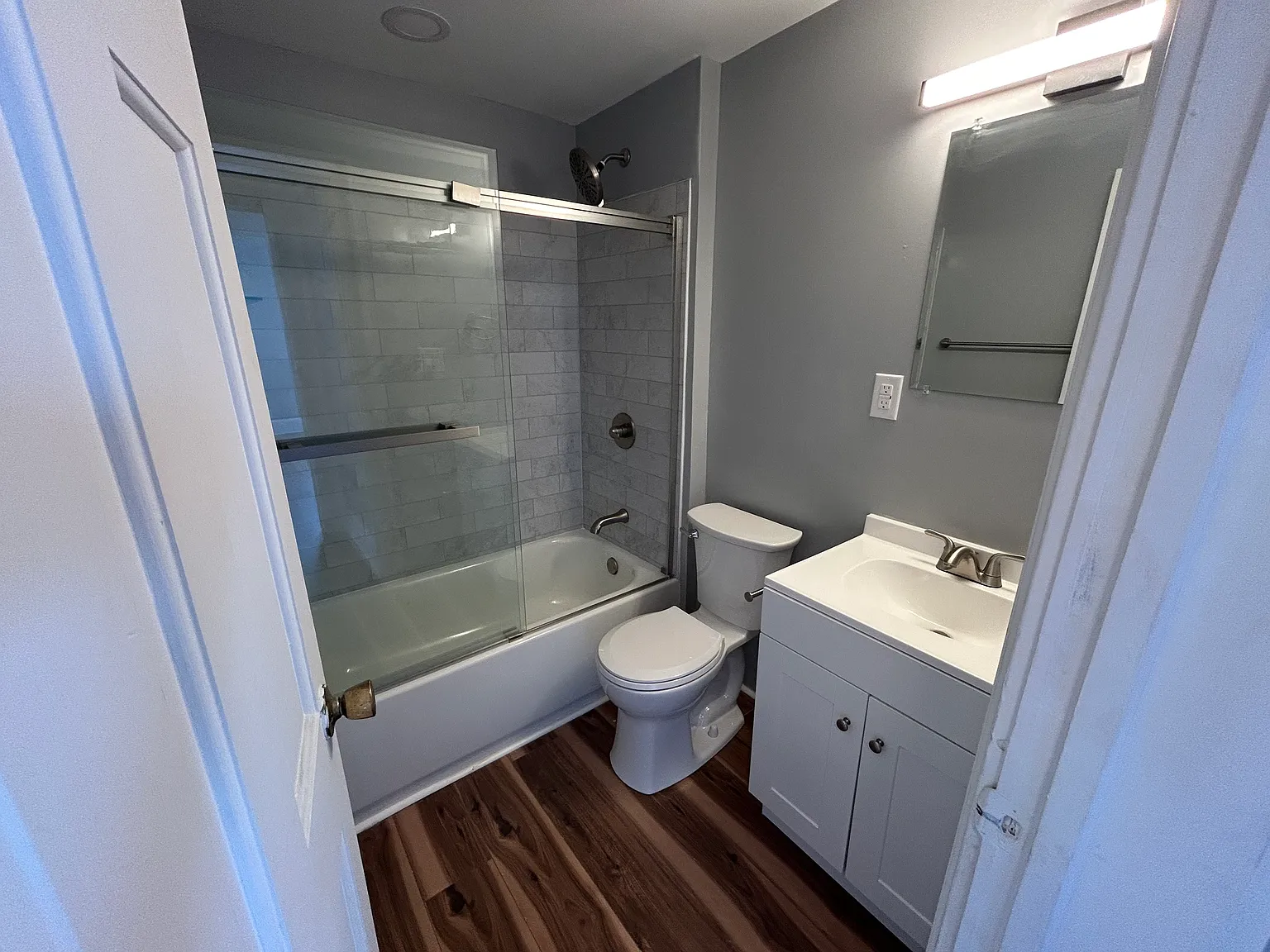 1 bed, $695 — Photo 2